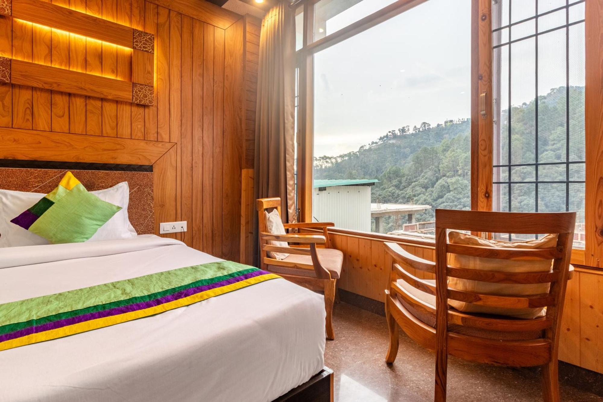 Hotel Treebo Srishti Vaikunth With Mountain View Šimla Exteriér fotografie