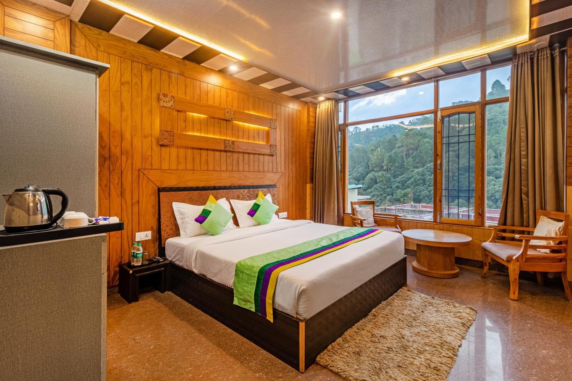 Hotel Treebo Srishti Vaikunth With Mountain View Šimla Exteriér fotografie