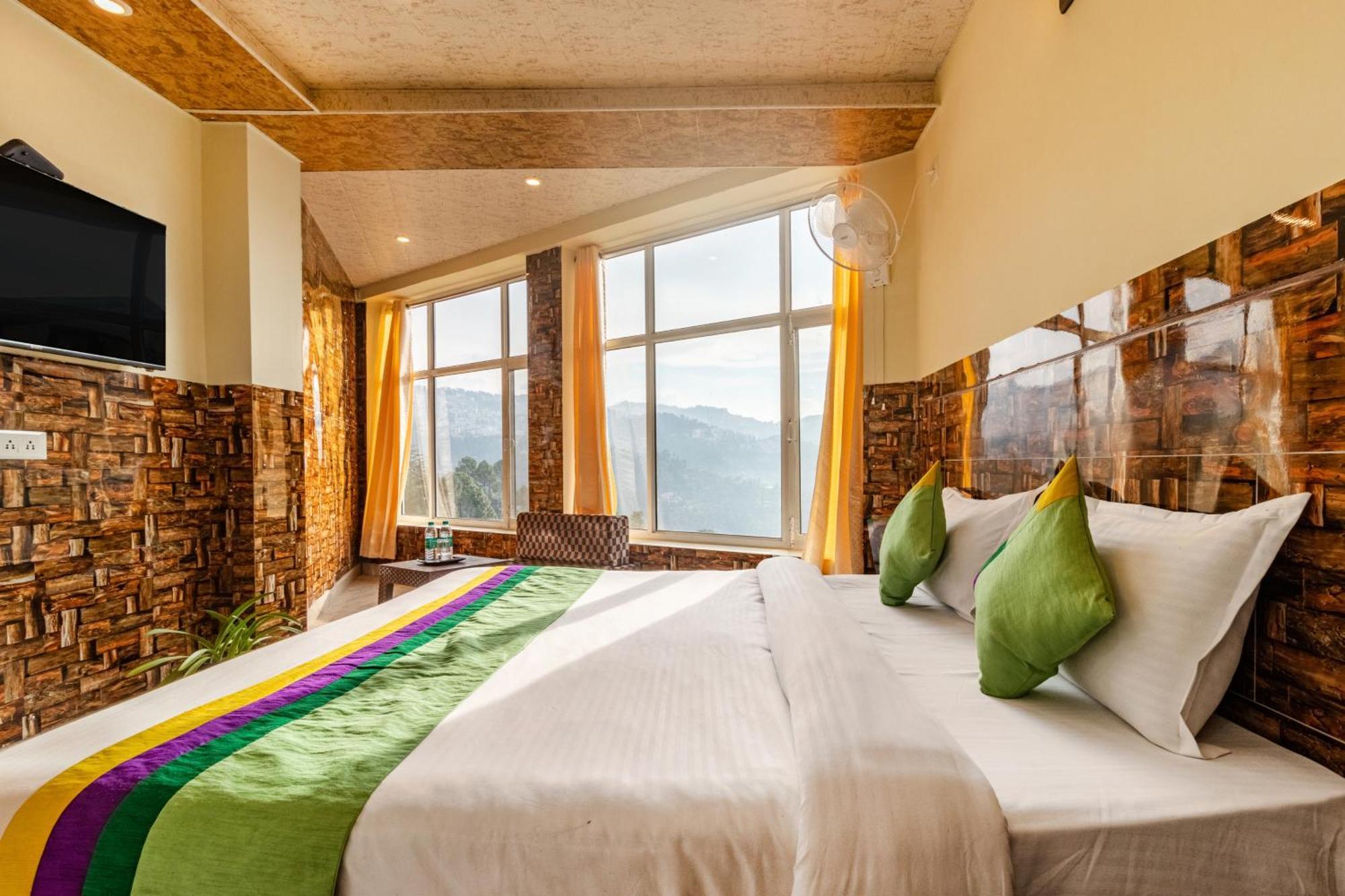 Hotel Treebo Srishti Vaikunth With Mountain View Šimla Exteriér fotografie